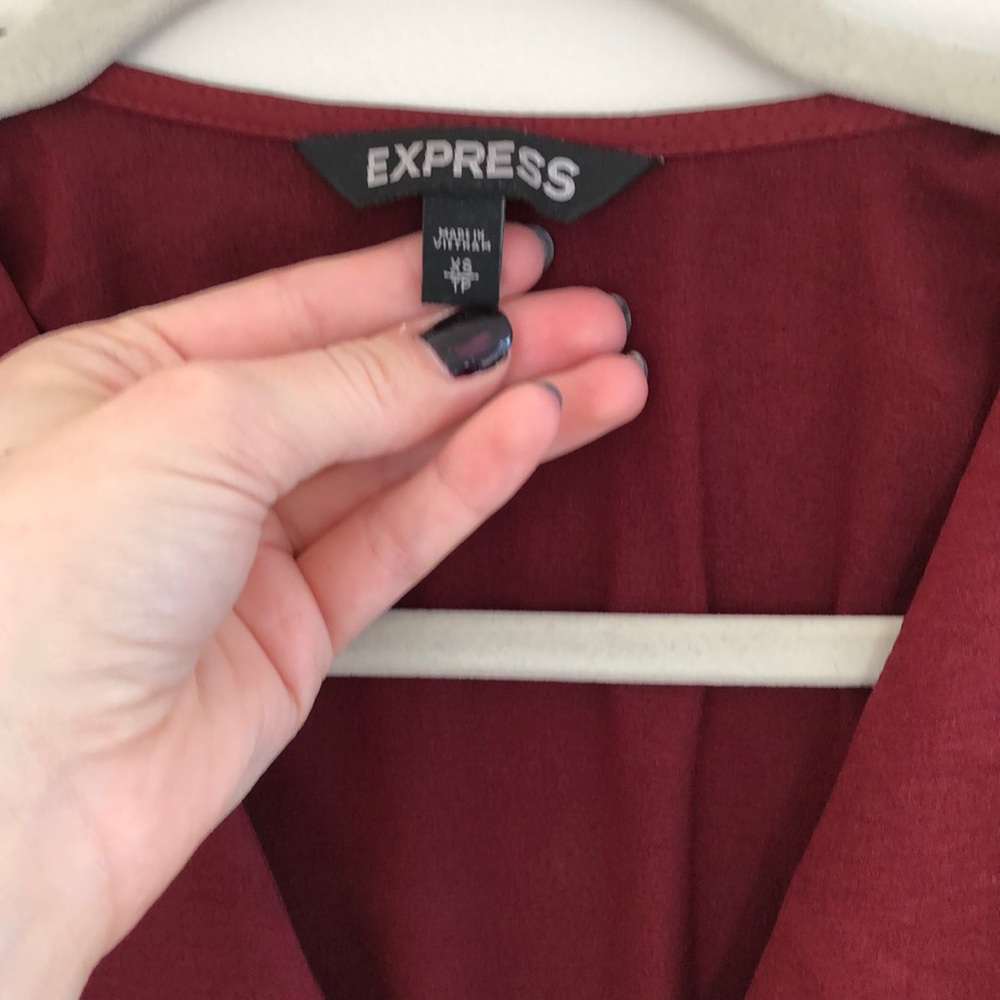 Express Blouse - Picture 2 of 3